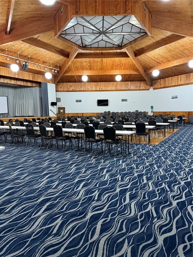 Building Photo - 6650 Royal Palm Blvd