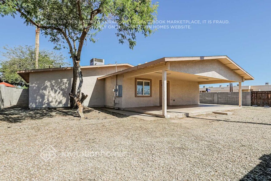 Building Photo - 7501 W Whitton Ave