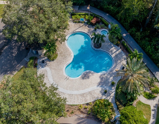 Building Photo - 8516 Island Breeze Ln