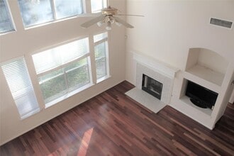 Building Photo - 71 N Brooksedge Cir