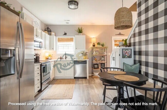 Building Photo - 28 Manderley Way