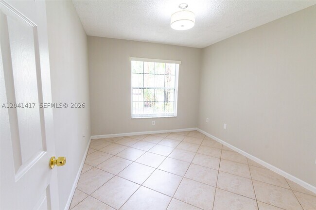 Building Photo - 11811 SW 8th St