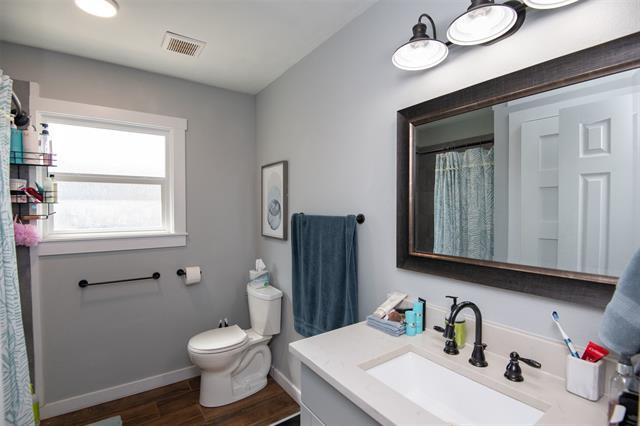 Building Photo - 3709 Park Ridge Blvd