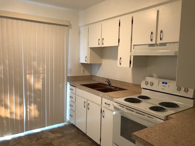 Kitchen - 345 SE 81st Ave