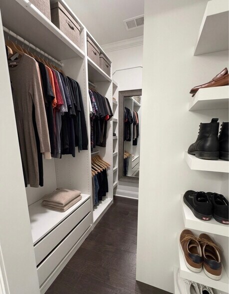 Building Photo - 493 Hulston Landing Rd