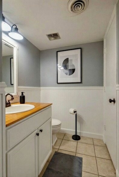 Building Photo - 3000 Hillsboro Pike