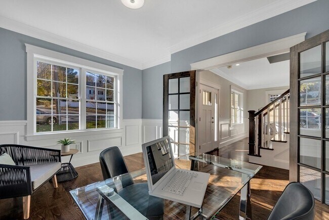 Building Photo - 53 Old Mystic St