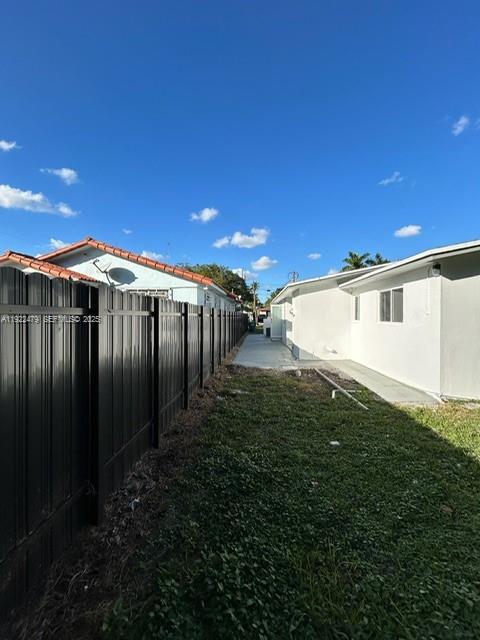 Building Photo - 7152 SW 22nd St