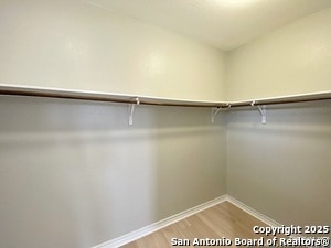 Building Photo - 142 Landing Ln
