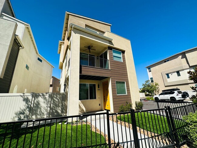 Building Photo - 1835 Vesta Dr