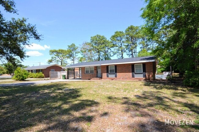 Building Photo - 23 Beauregard Dr