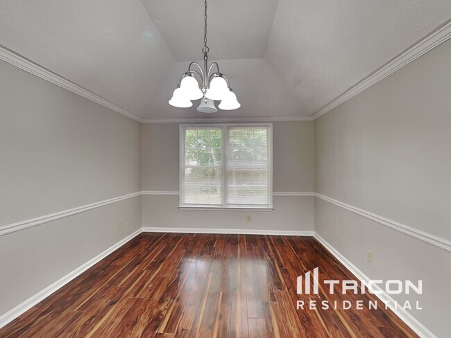 Building Photo - 410 Meadowfield Trail