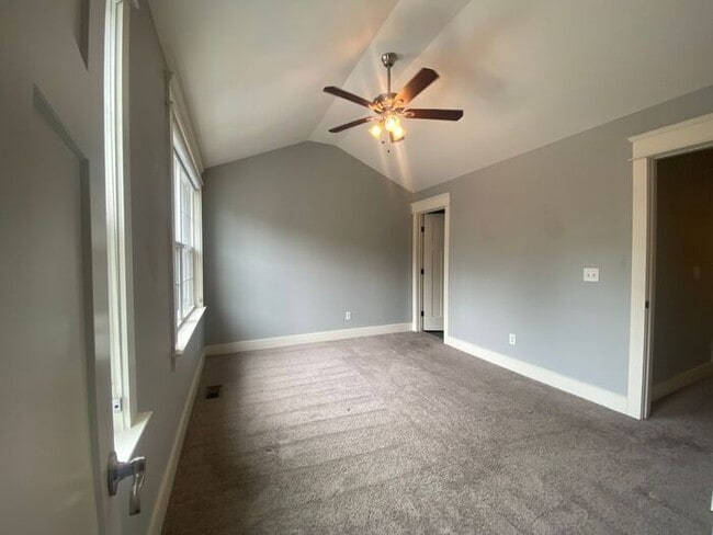 Building Photo - East Nashville Townhome For Rent!