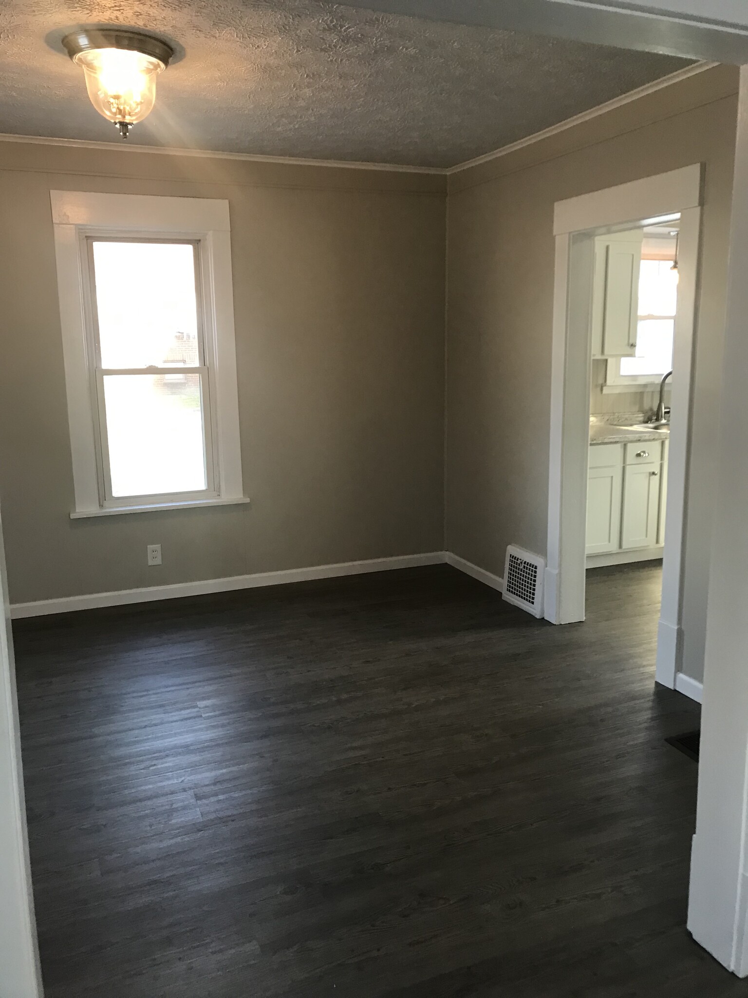 Dining Room - 1010 Washington Ave
