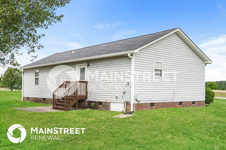 Building Photo - 261 Ogburn Rd
