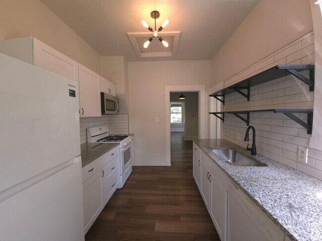 Building Photo - 2473 20th St