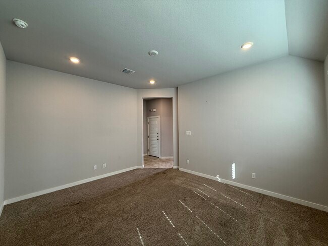 Building Photo - 18300 Emu Ln