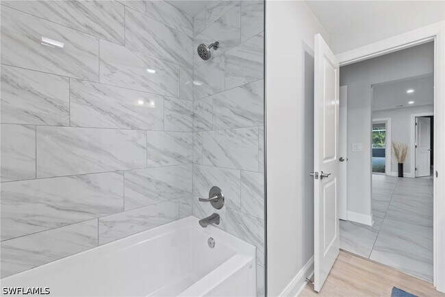 Building Photo - 5211 Pocatella Ct