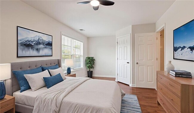 Building Photo - 4835 Silver Leaf Dr