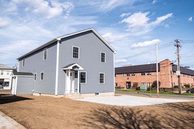 Building Photo - 49 Katharine St