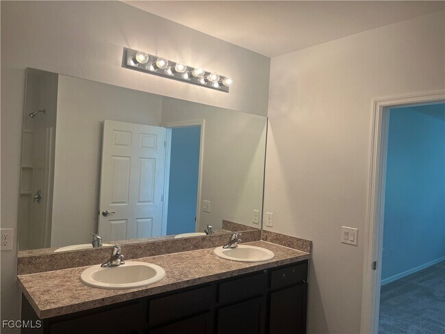 Building Photo - 2709 Loreto Ct