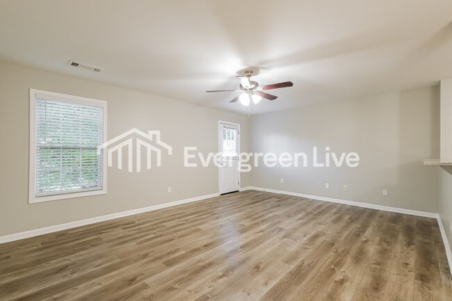 Building Photo - 6499 Snow Bird Ln