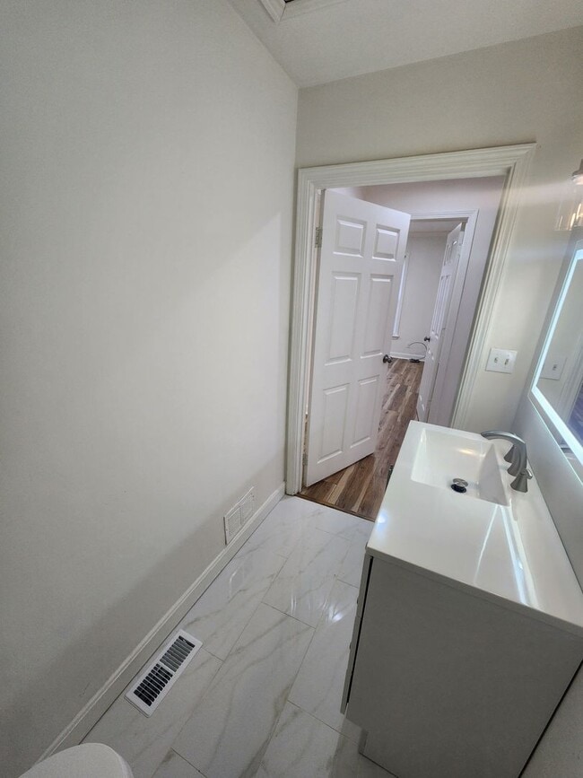 Building Photo - Newly updated 3 bedroom 1.5 bath home for rent with partial finished basement with additional bed...