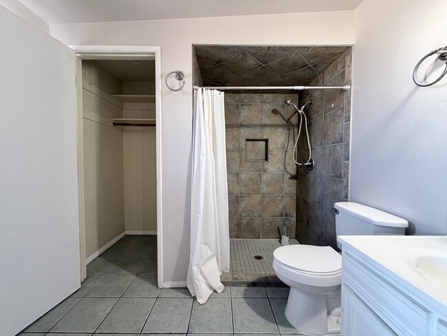 Building Photo - 3BR/2BA with Carport 1,958 sq.ft. rental in Sierra Vista, AZ