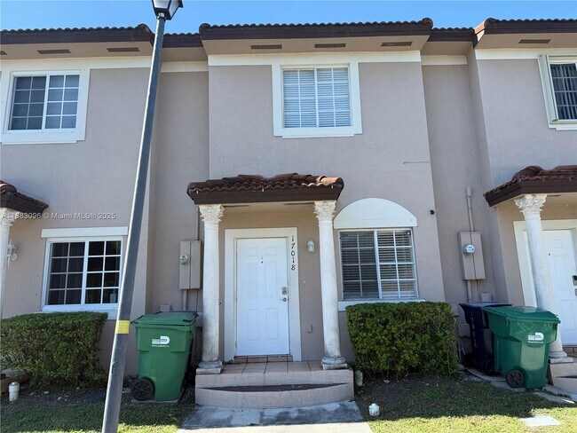 Building Photo - 17018 SW 138th Ct