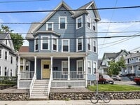 Building Photo - 135 Clifton St
