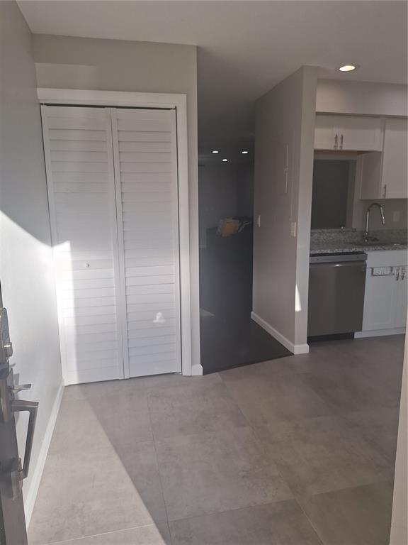 Building Photo - 3583 Whispering Oaks Ln