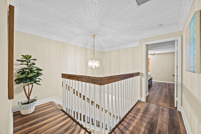 Building Photo - 12196 Sag Harbor Ct