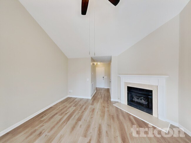 Building Photo - 1029 Chesire Way