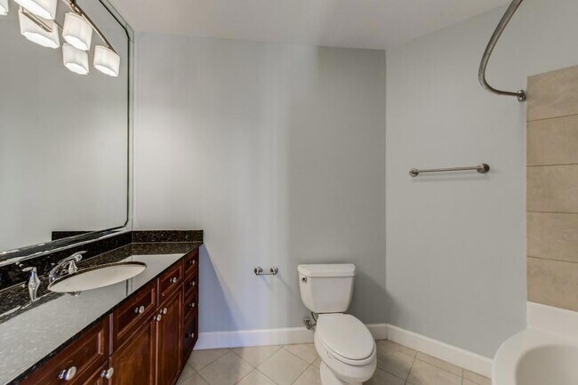 Building Photo - 325 East Paces Ferry Rd NE