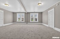 Building Photo - 235 E Monmouth St