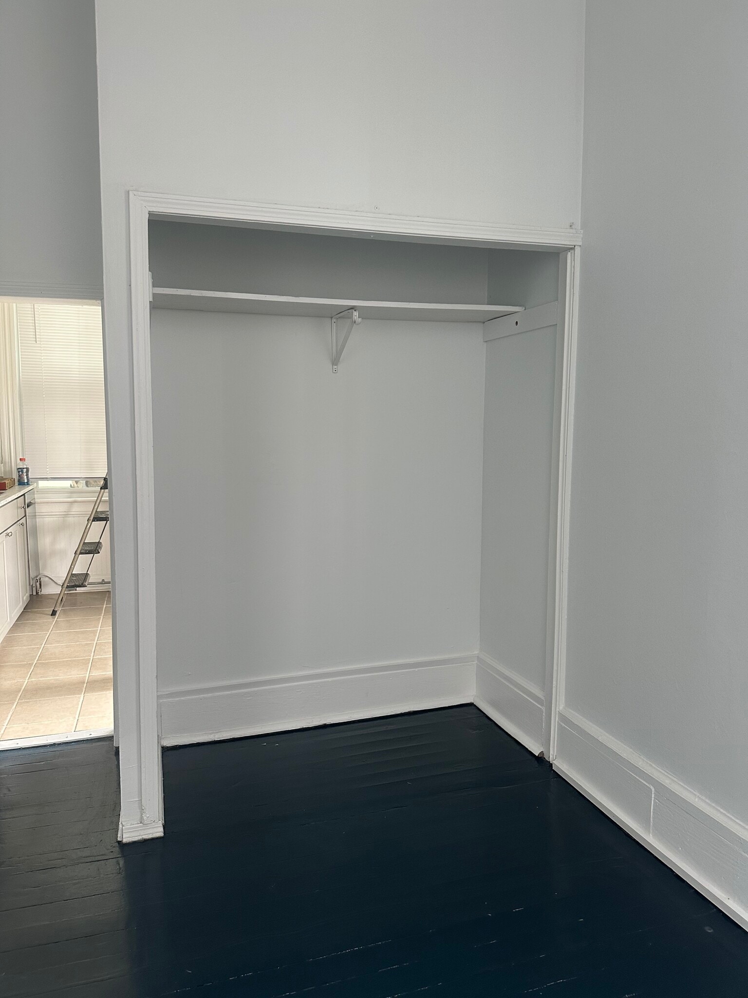 Building Photo - 111 E 39th St