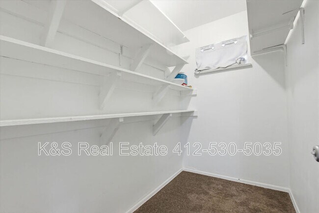 Building Photo - 9608 Frankstown Rd