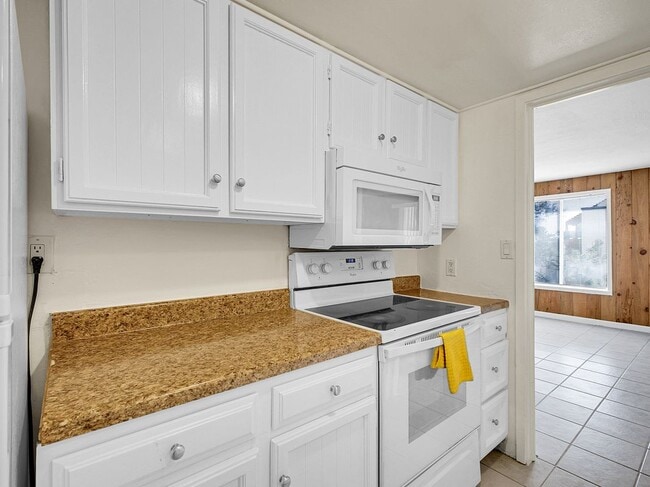 Building Photo - 9700 E Iliff Ave