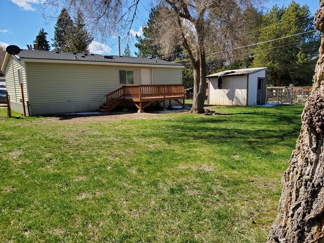 Building Photo - 5529 Shasta Way