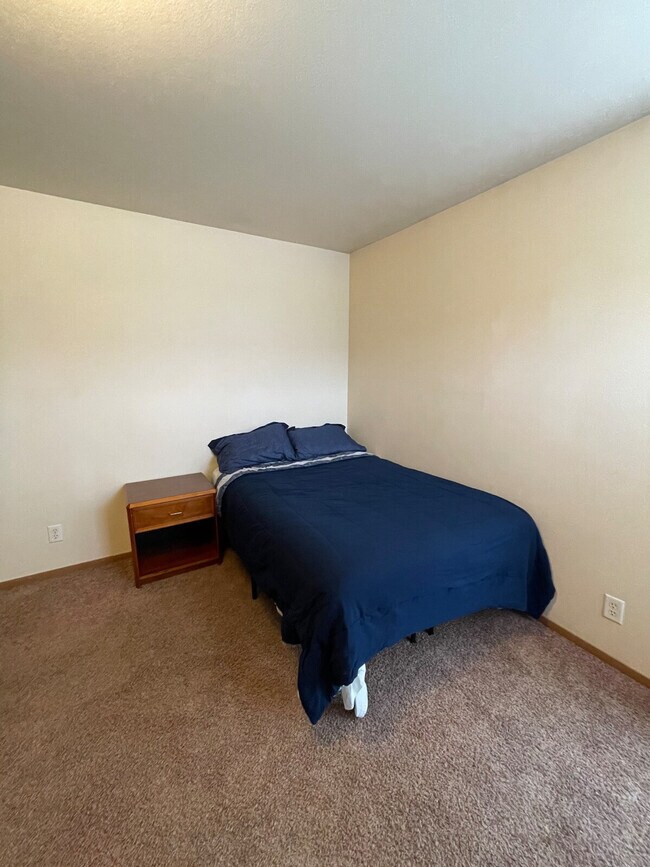 Building Photo - 6405N Chapel Hill Blvd