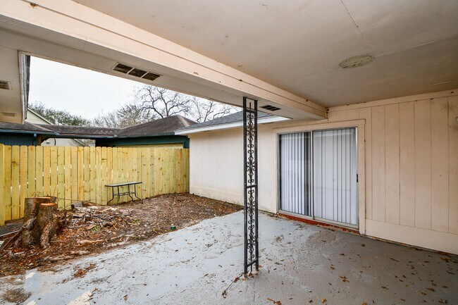 Building Photo - 6411 Teal Run Dr