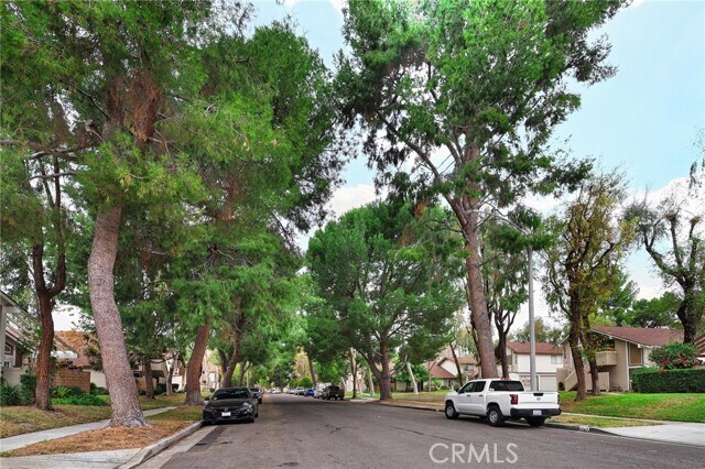 Building Photo - 1740 N Willow Woods Dr