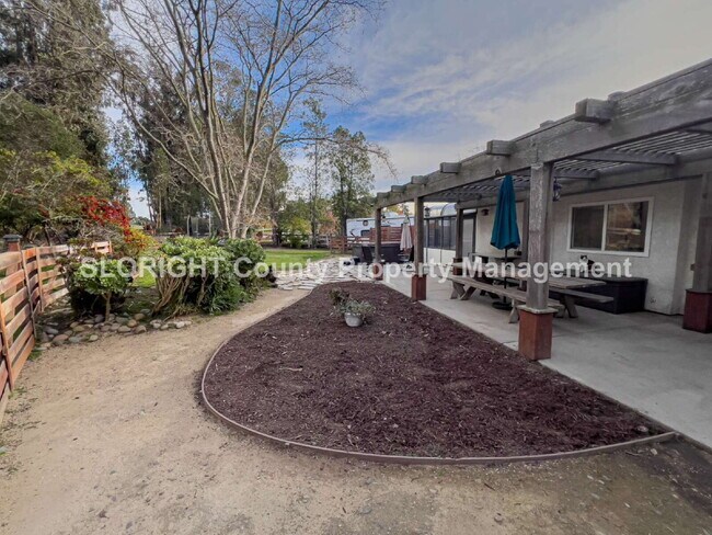 Building Photo - AVAILABLE FEBRUARY - Spacious Single-Story Home on 1 Acre in Nipomo - 3 Bed / 2 Bath