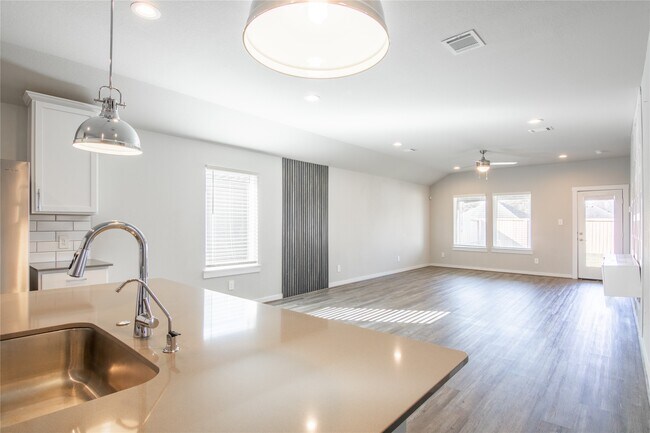 Building Photo - 7226 Telford Holw Trl