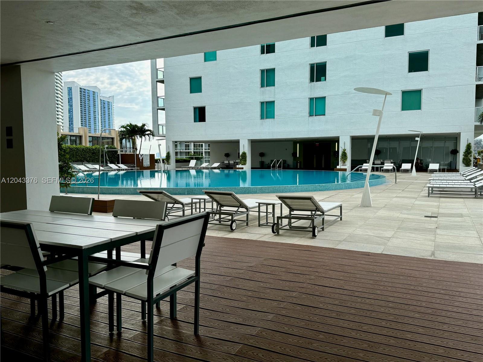 Building Photo - 500 Brickell Ave