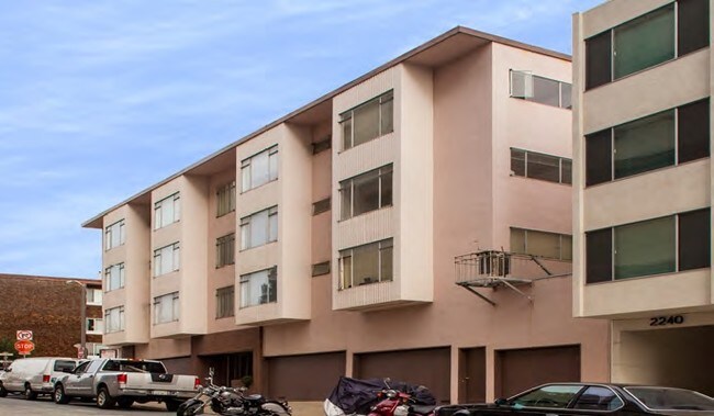 Building Photo - 2250 Buchanan