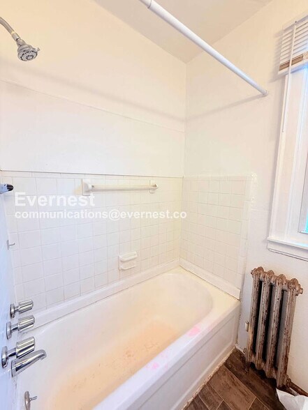 Building Photo - 12003 Prairie St