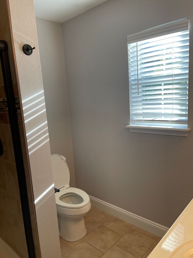 Building Photo - May 5th