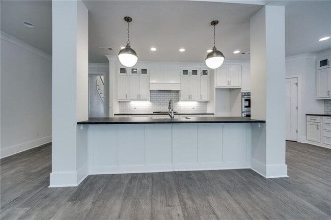 Building Photo - 3421 Galaxy Cir