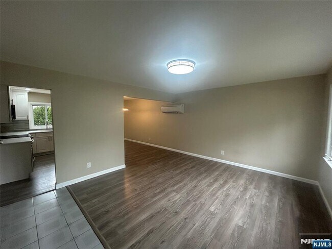 Building Photo - 380 Milford Ave.